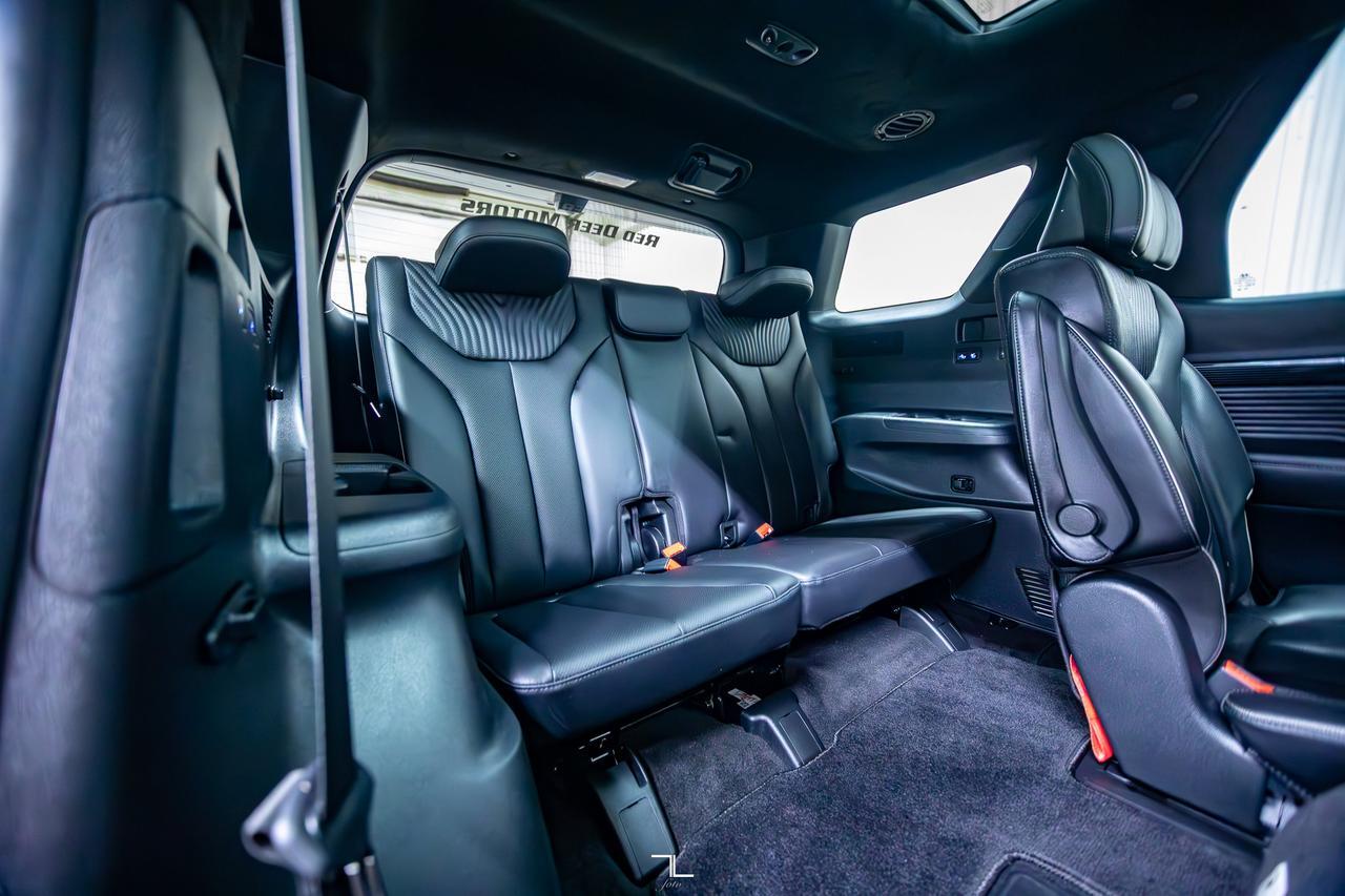 2024 Hyundai Palisade AWD Ultimate Calligraphy Leather Roof Nav BCam Red Deer AB