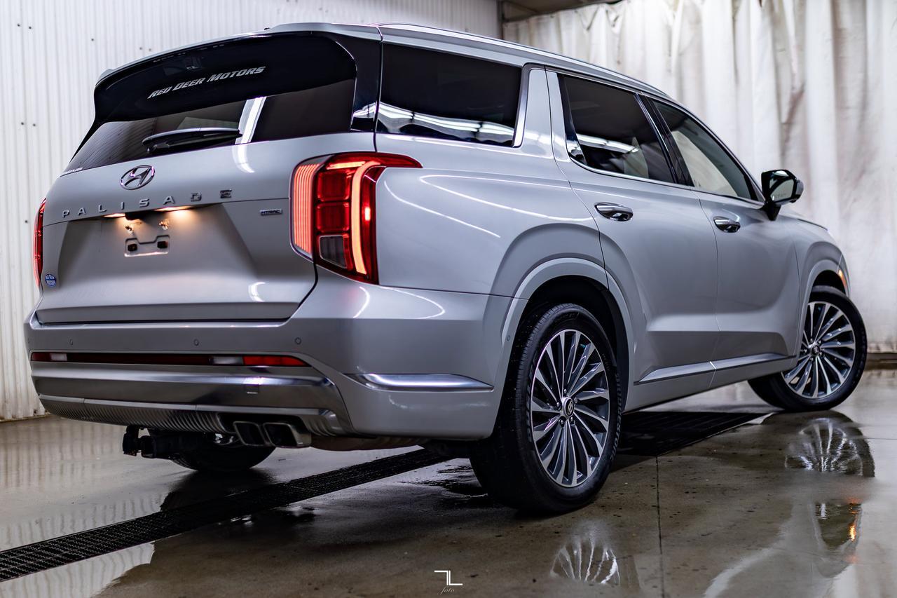 2024 Hyundai Palisade AWD Ultimate Calligraphy Leather Roof Nav BCam Red Deer AB