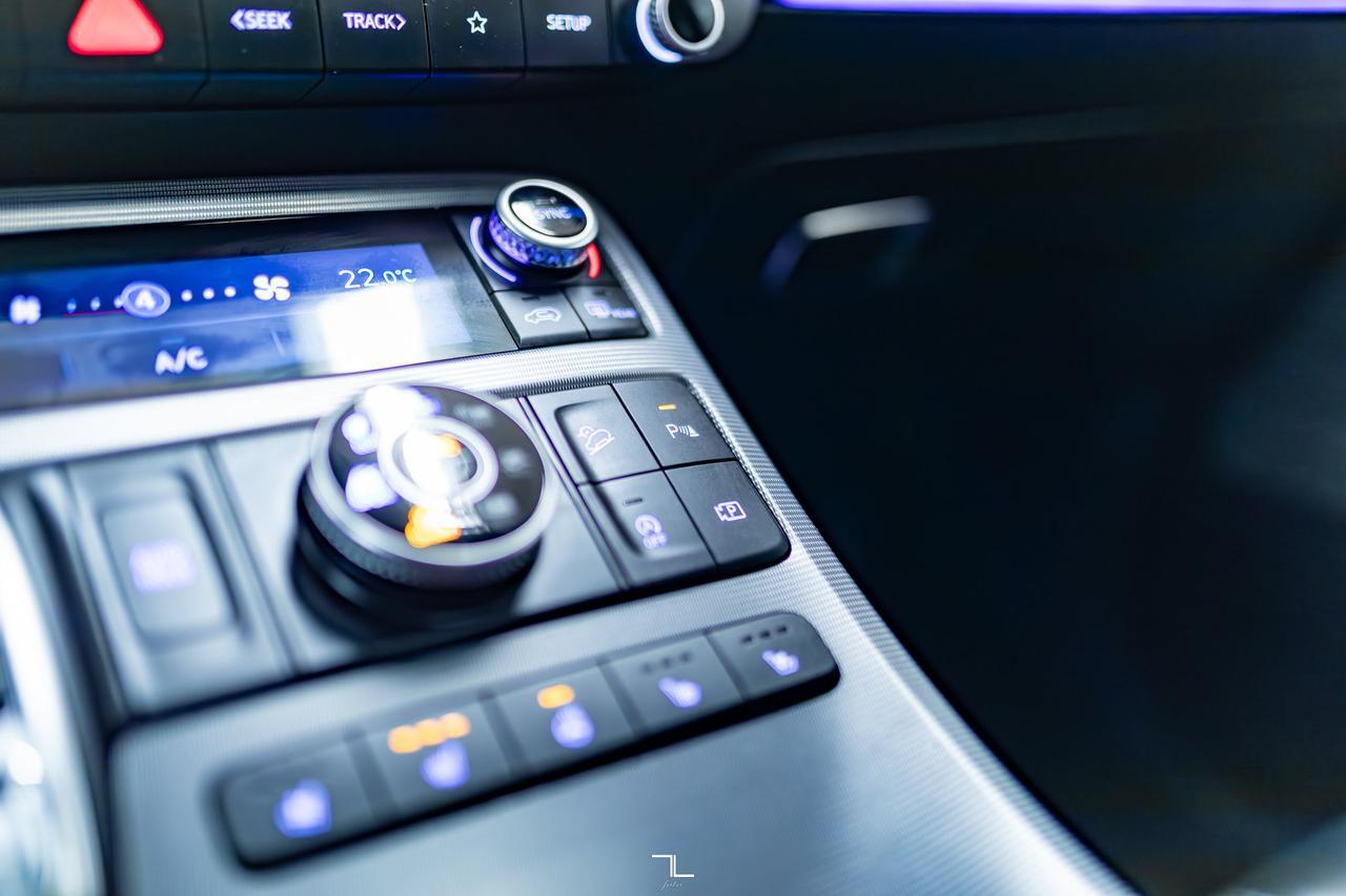 2024 Hyundai Palisade AWD Ultimate Calligraphy Leather Roof Nav BCam Red Deer AB