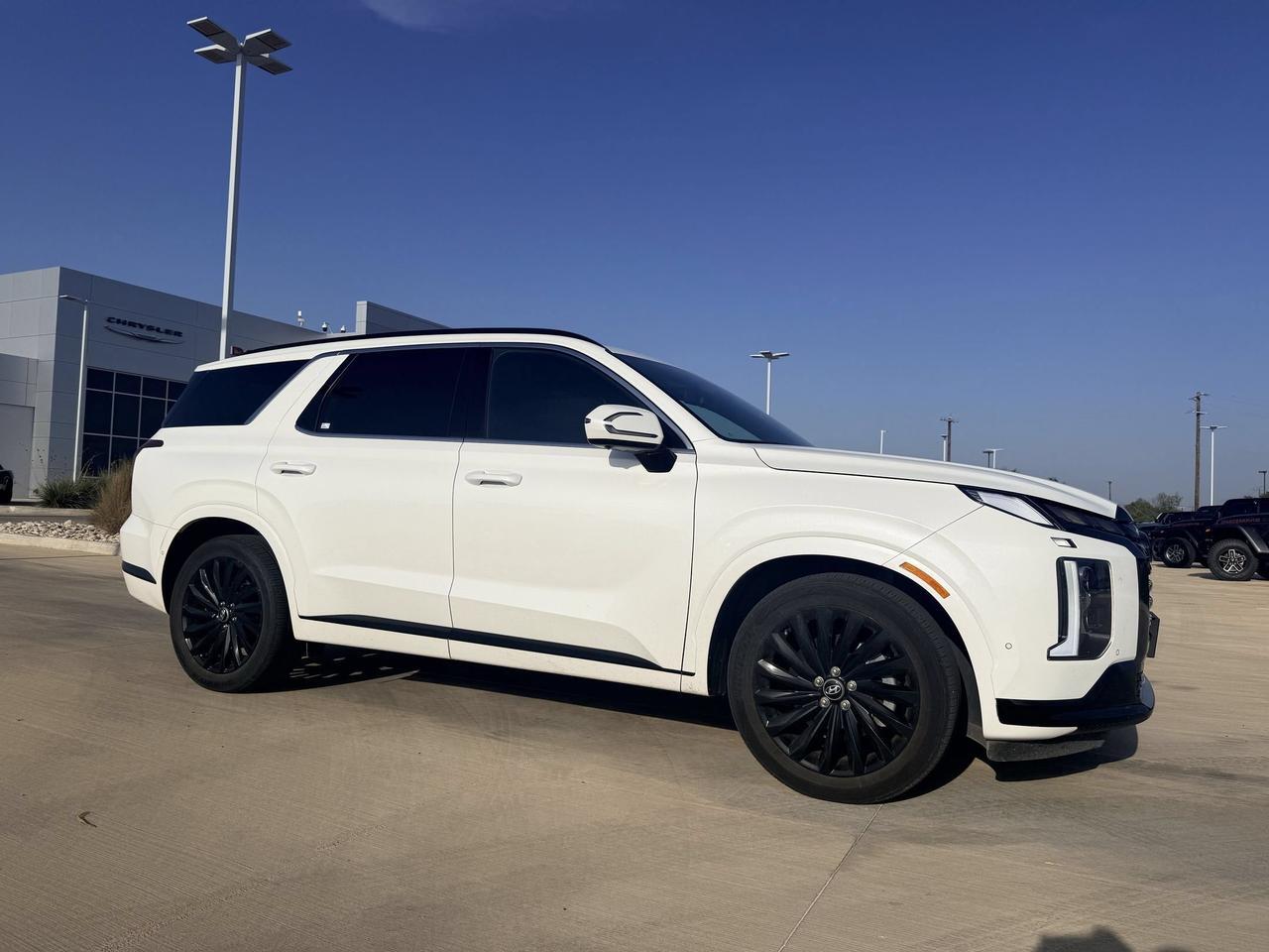 2024 Hyundai Palisade Calligraphy Night Edition Castroville TX