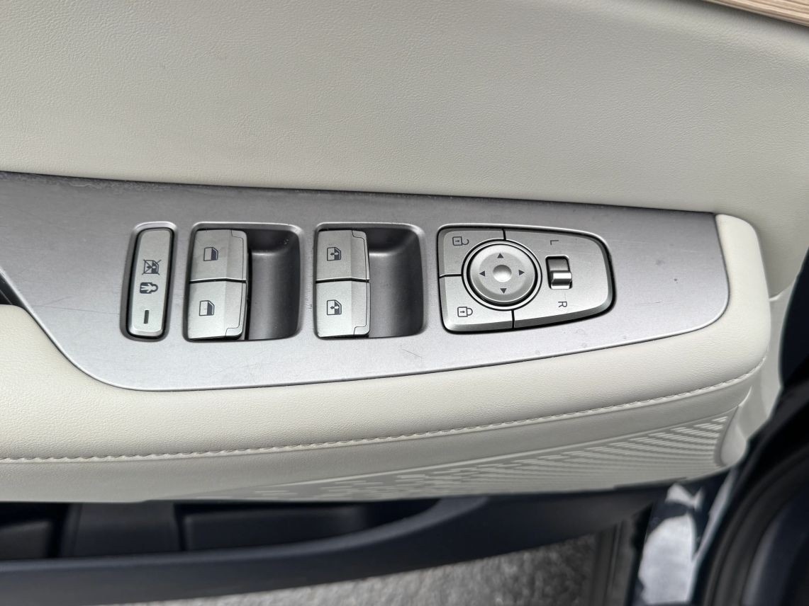 2024 Hyundai Palisade Limited Sport Utility 4D