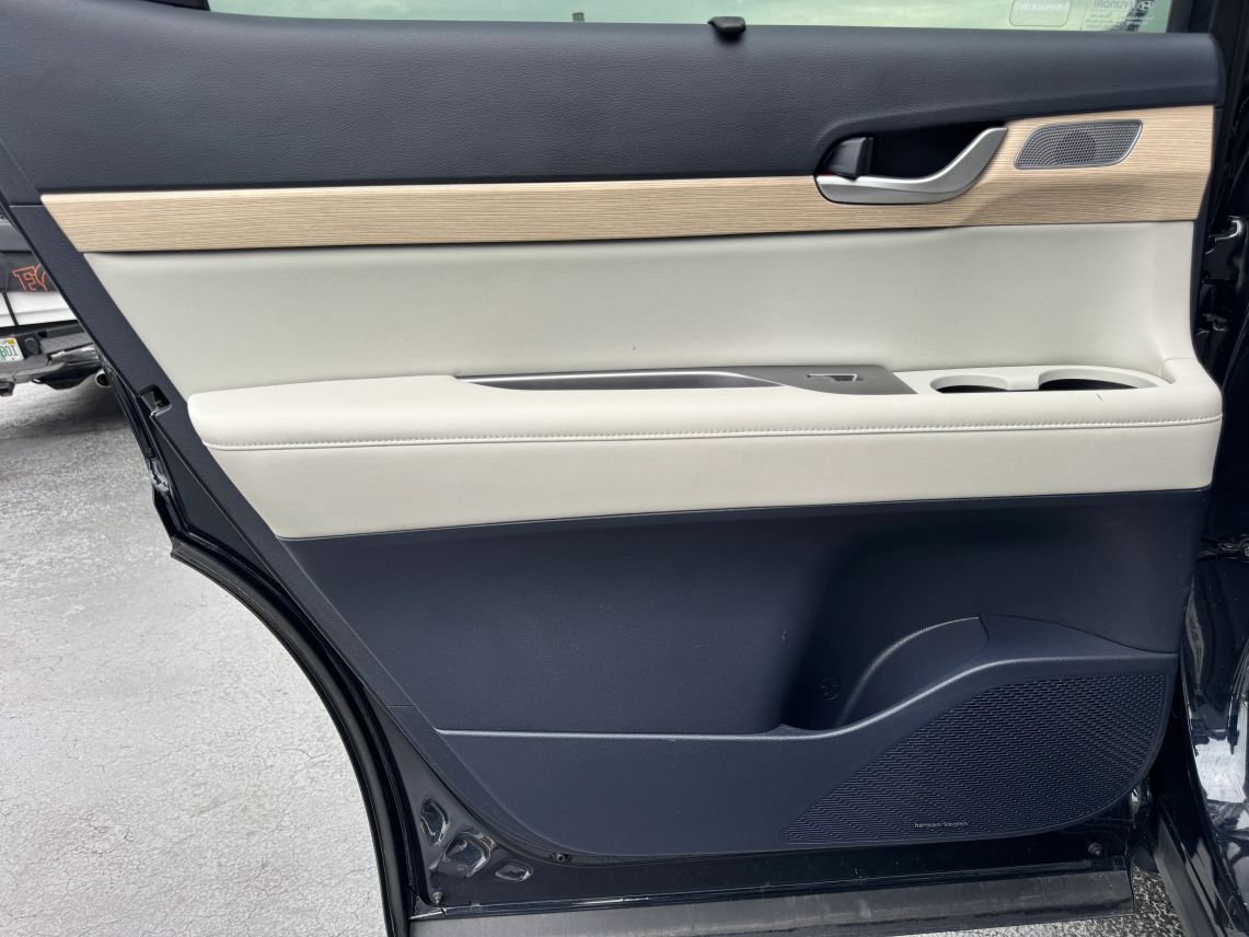 2024 Hyundai Palisade Limited Sport Utility 4D
