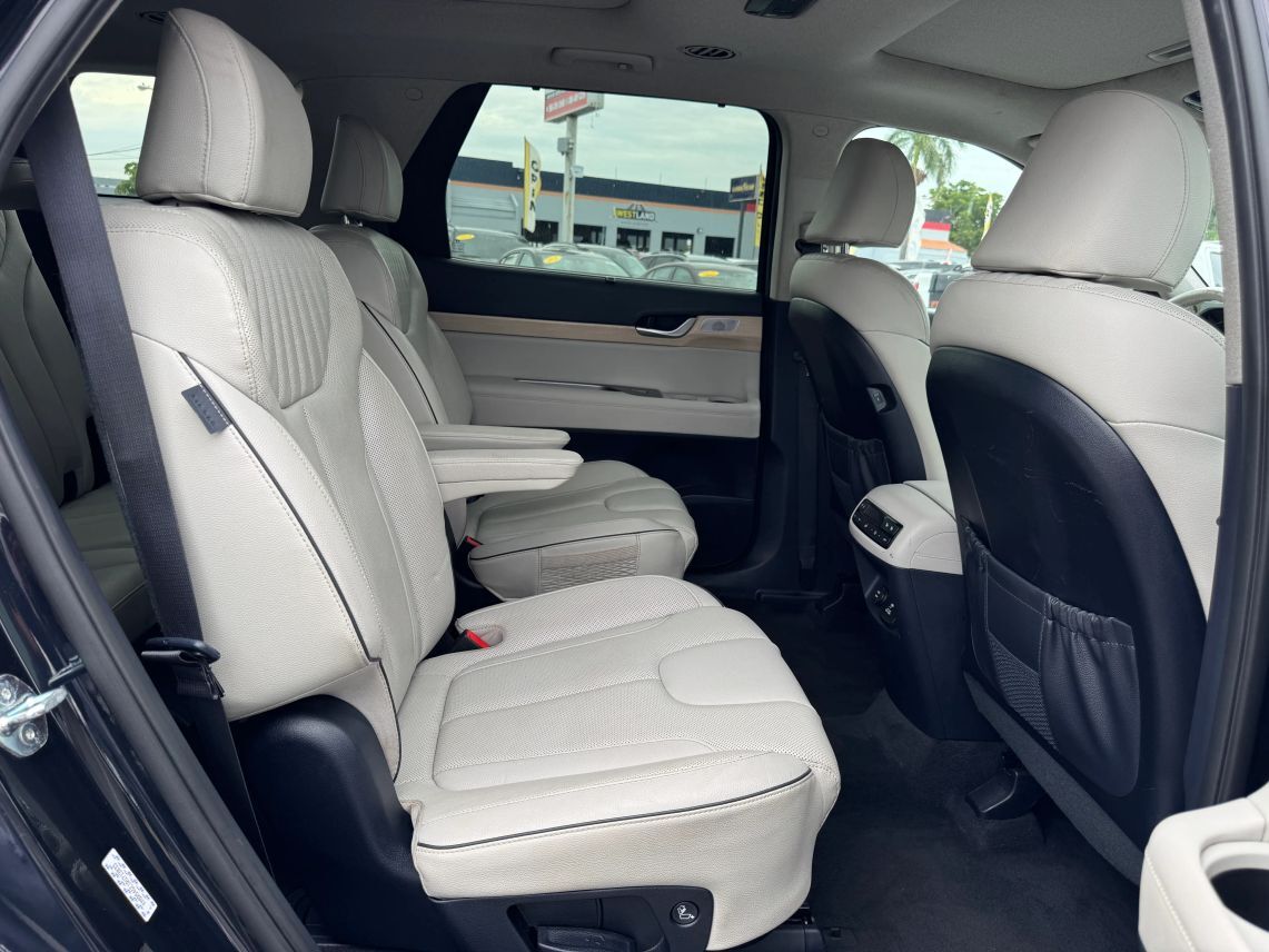 2024 Hyundai Palisade Limited Sport Utility 4D