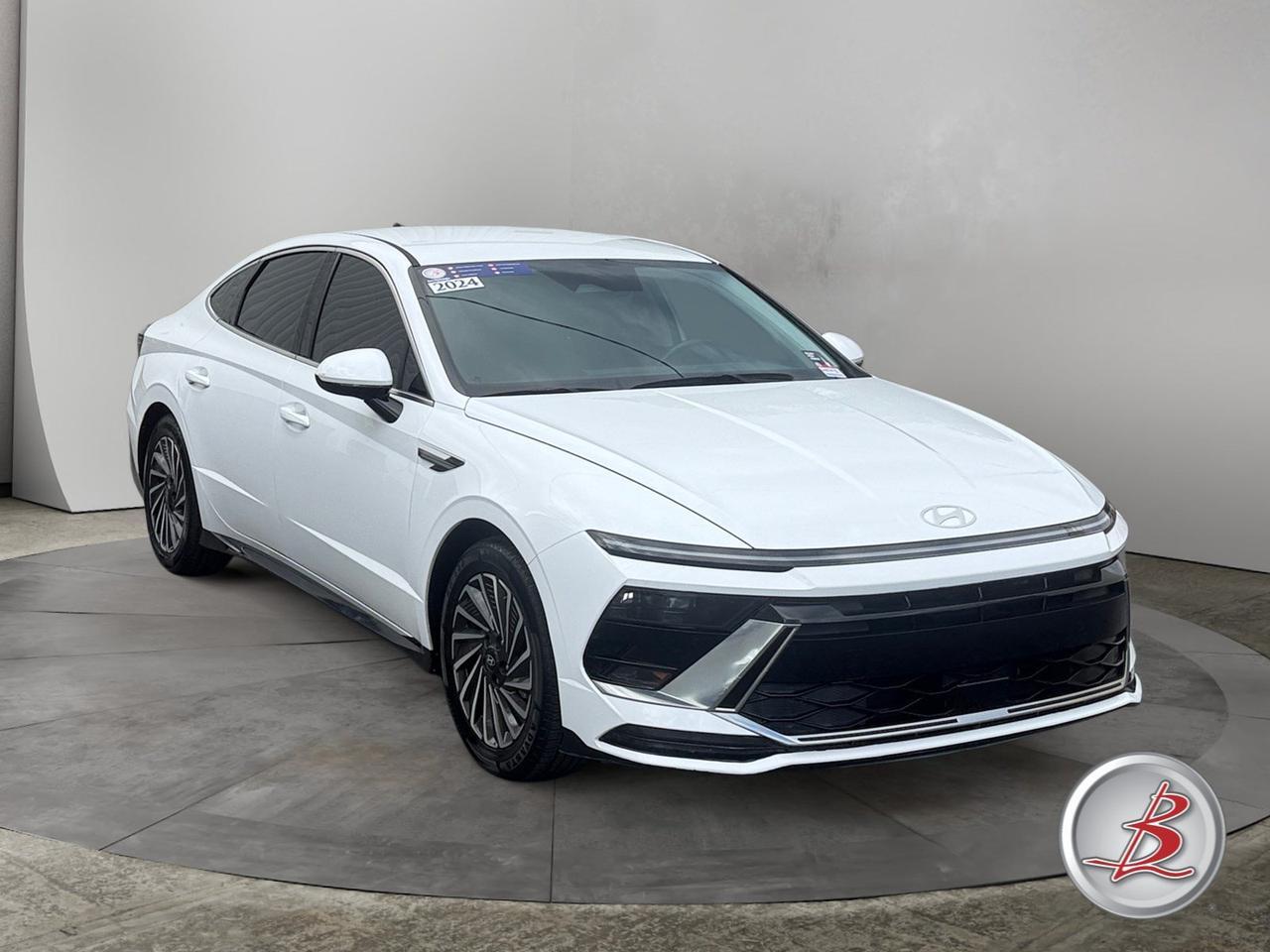 2024 Hyundai SONATA HYBRID SEL