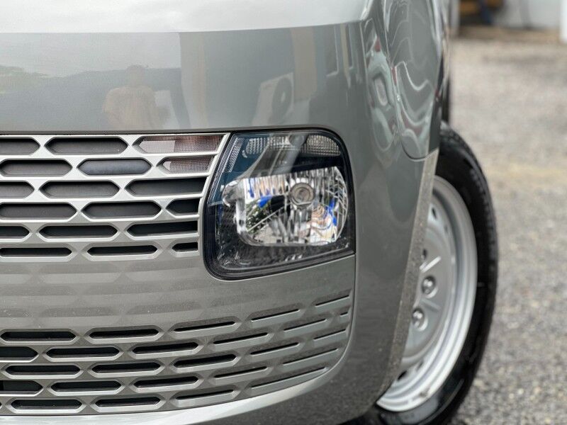 2024 Hyundai STARIA GL 11 Seater (2.2L Diesel) Vaitele