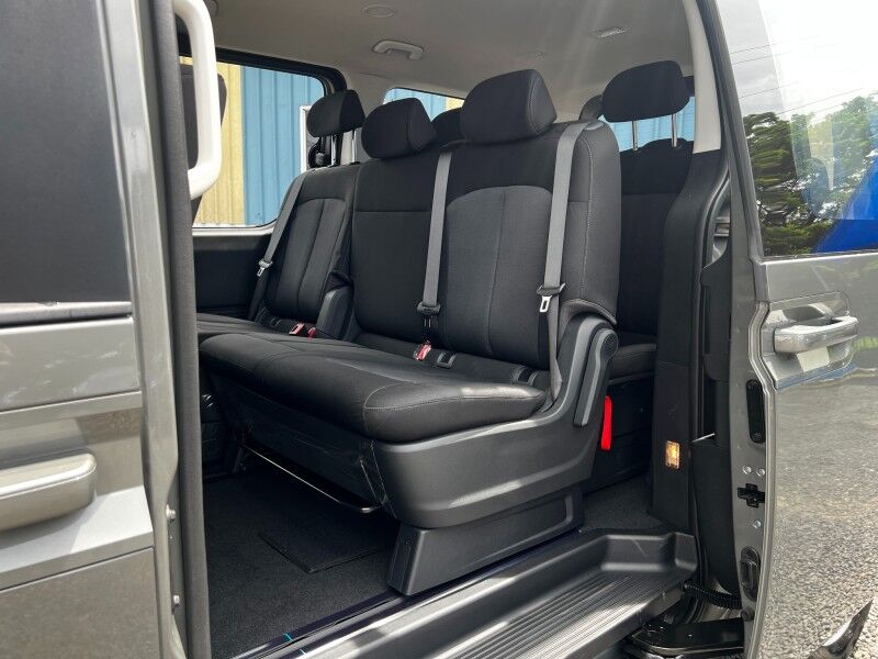 2024 Hyundai STARIA GL 11 Seater (2.2L Diesel) Vaitele