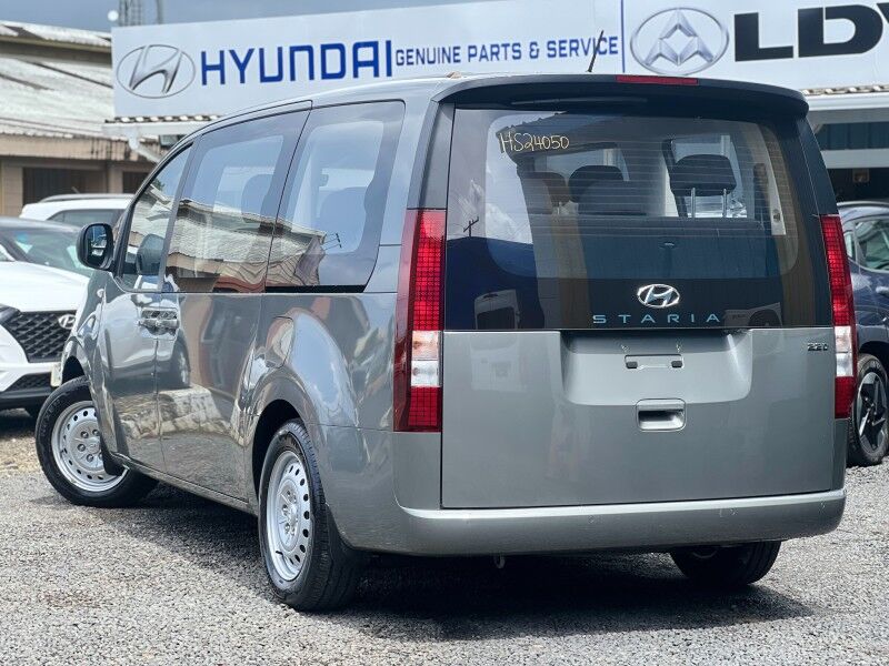 2024 Hyundai STARIA GL 11 Seater (2.2L Diesel) Vaitele