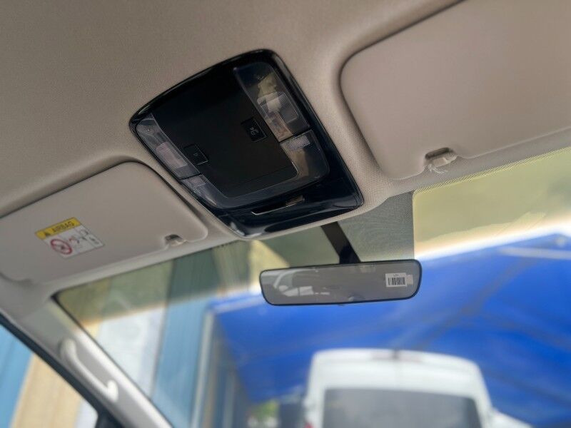 2024 Hyundai STARIA GL 11 Seater (2.2L Diesel) Vaitele