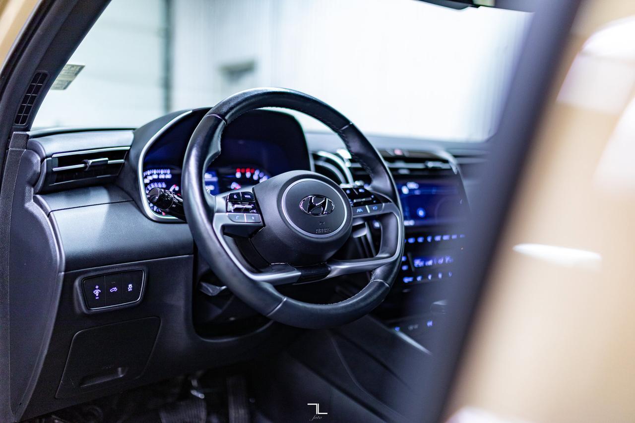 2024 Hyundai Santa Cruz AWD Preferred Nav BCam Red Deer AB