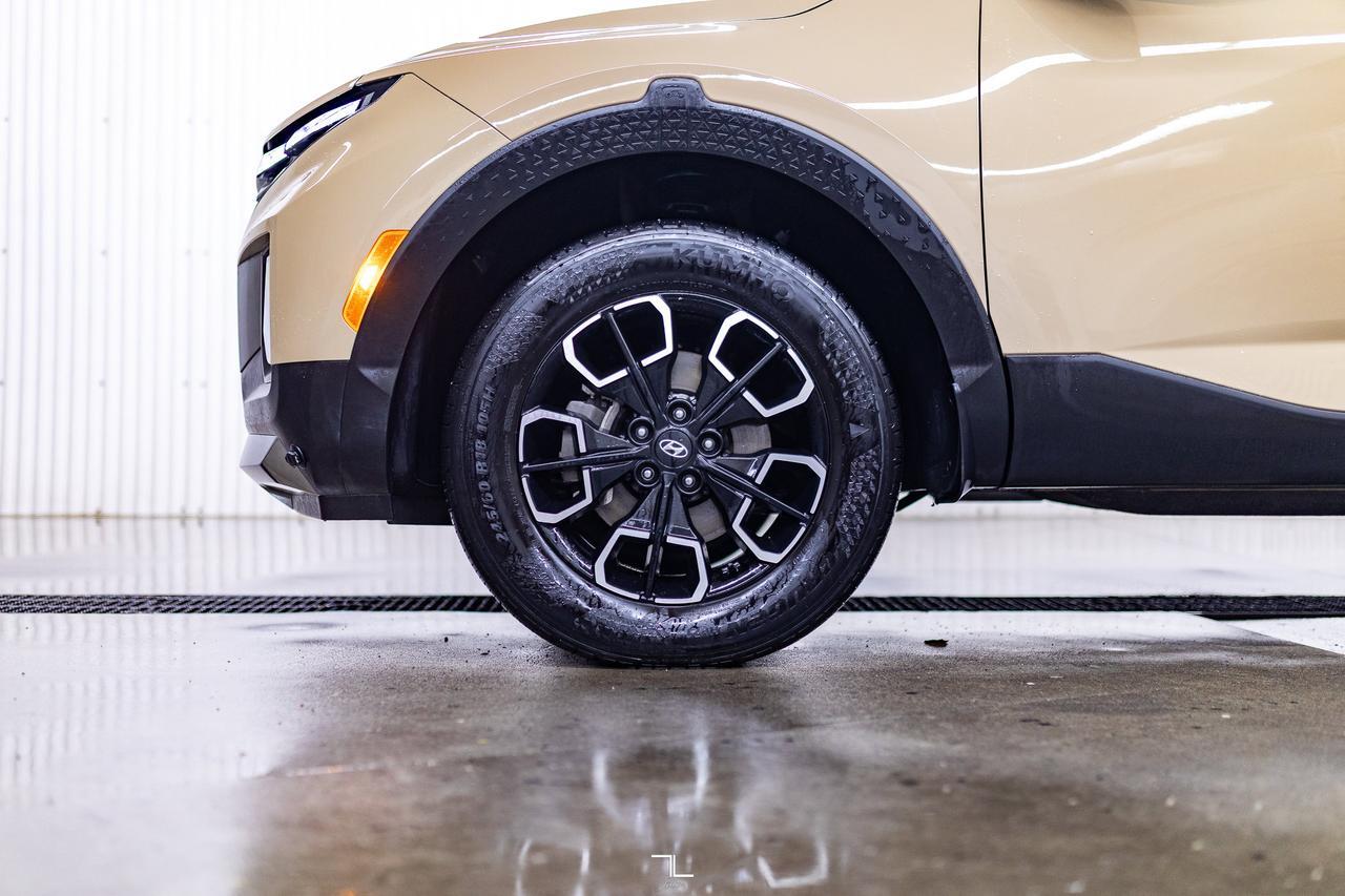 2024 Hyundai Santa Cruz AWD Preferred Nav BCam Red Deer AB