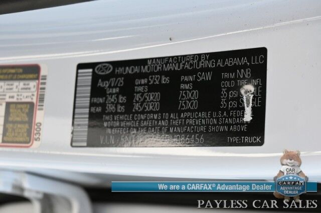 2024 Hyundai Santa Cruz Limited / AWD / Auto Start / Crew Cab / Heated & Cooled Leather Seats / Heated Steering Wheel / Sunroof / Lane Departure & Blind Spot / Apple CarPlay & Android Auto / 360 Camera / Tonneau Cover / 1 Owner Anchorage AK