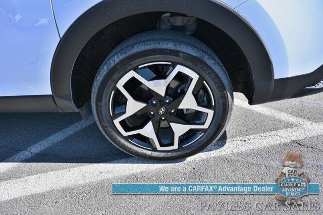 2024 Hyundai Santa Cruz Limited / AWD / Auto Start / Crew Cab / Heated & Cooled Leather Seats / Heated Steering Wheel / Sunroof / Lane Departure & Blind Spot / Apple CarPlay & Android Auto / 360 Camera / Tonneau Cover / 1 Owner Anchorage AK
