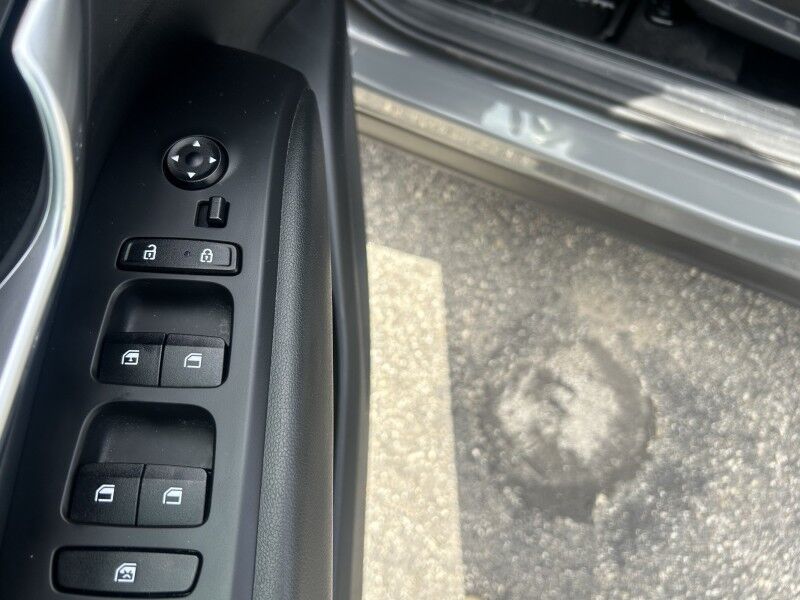 2024 Hyundai Santa Cruz SE - 1-OWNER - REGULAR OIL CHANGES Whitinsville MA