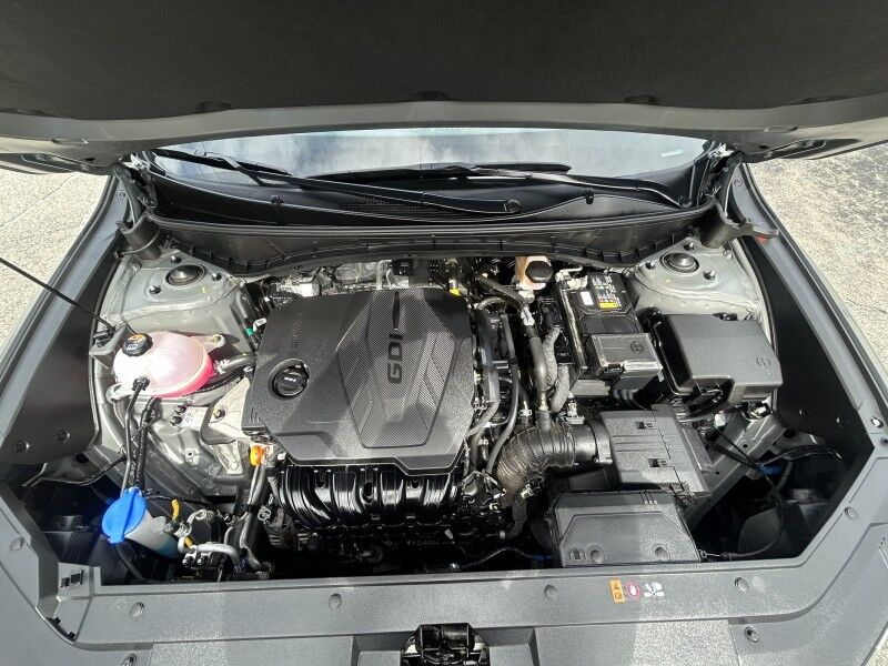 2024 Hyundai Santa Cruz SE - 1-OWNER - REGULAR OIL CHANGES Whitinsville MA