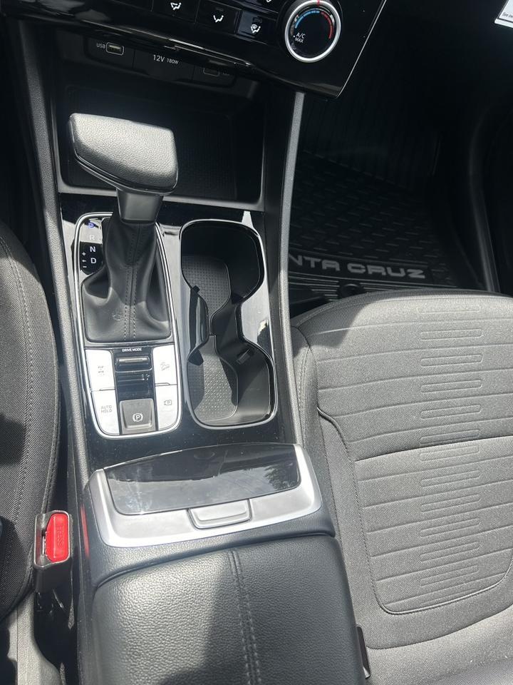 2024 Hyundai Santa Cruz SE - 1-OWNER - REGULAR OIL CHANGES Whitinsville MA