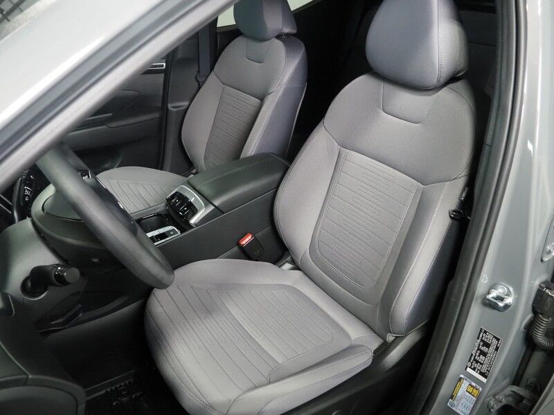 2024 Hyundai Santa Cruz SEL *NAVIGATION, SAFETY ALERTS, BACKUP-CAMERA, COLOR TOUCHSCREEN, MOONROOF, HEATED SEATS, REMOTE START, TONNEAU COVER, WIRELESS CHARGING, ANDROID & APPLE Round Rock TX