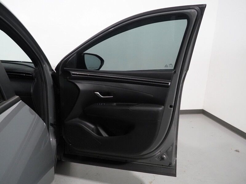 2024 Hyundai Santa Cruz SEL *NAVIGATION, SAFETY ALERTS, BACKUP-CAMERA, COLOR TOUCHSCREEN, MOONROOF, HEATED SEATS, REMOTE START, TONNEAU COVER, WIRELESS CHARGING, ANDROID & APPLE Round Rock TX