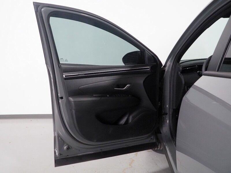 2024 Hyundai Santa Cruz SEL *NAVIGATION, SAFETY ALERTS, BACKUP-CAMERA, COLOR TOUCHSCREEN, MOONROOF, HEATED SEATS, REMOTE START, TONNEAU COVER, WIRELESS CHARGING, ANDROID & APPLE Round Rock TX