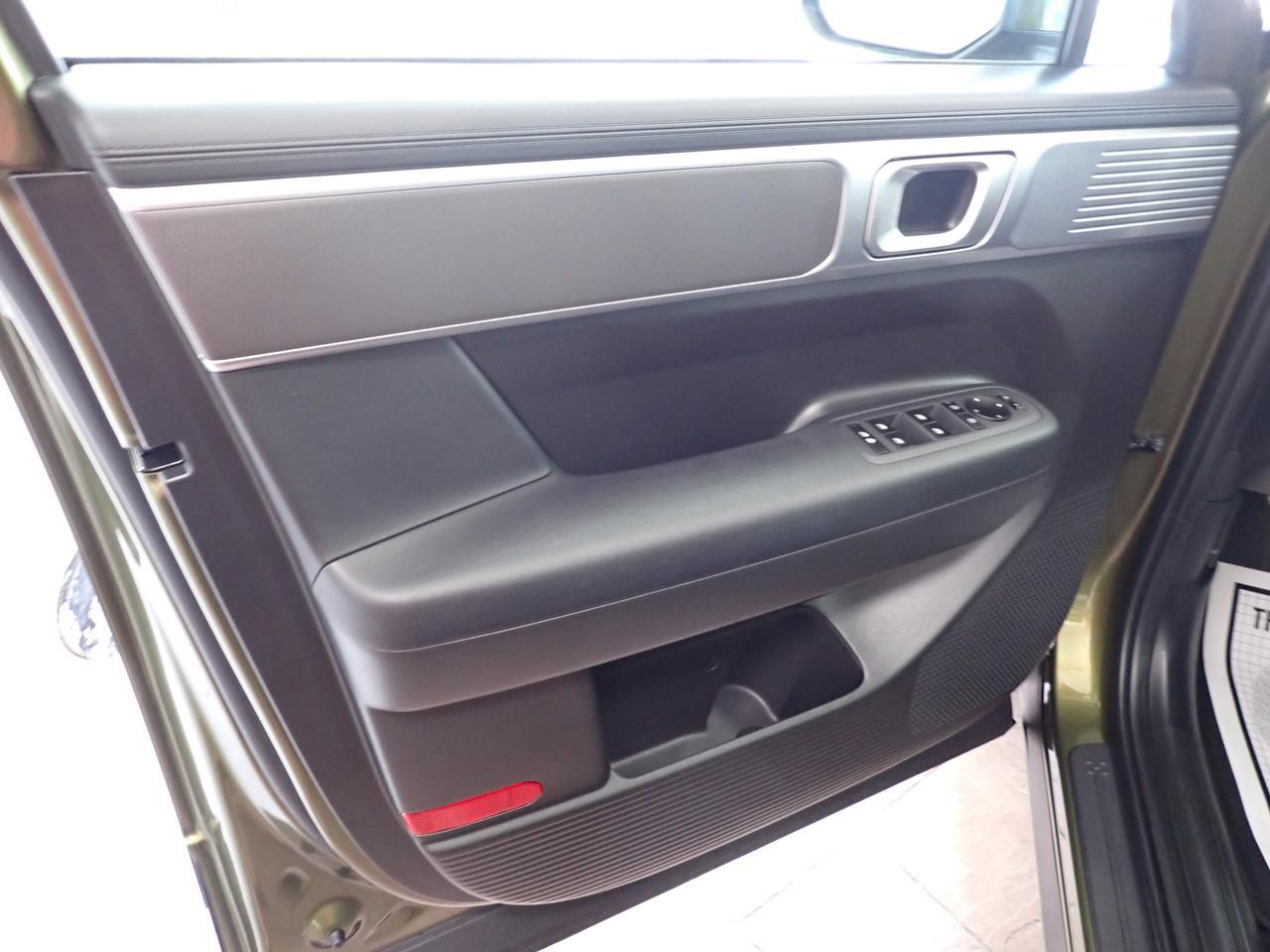 2024 Hyundai Santa Fe Hybrid Preferred AWD Listowel ON