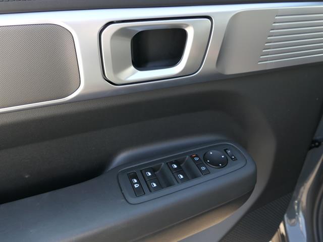 2024 Hyundai Santa Fe SE