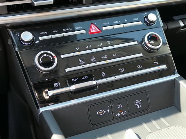 2024 Hyundai Santa Fe SE