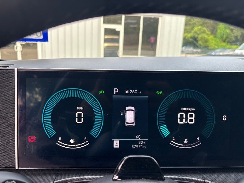 2024 Hyundai Santa Fe SEL w/THREE-ROW LEATHER. Seffner FL