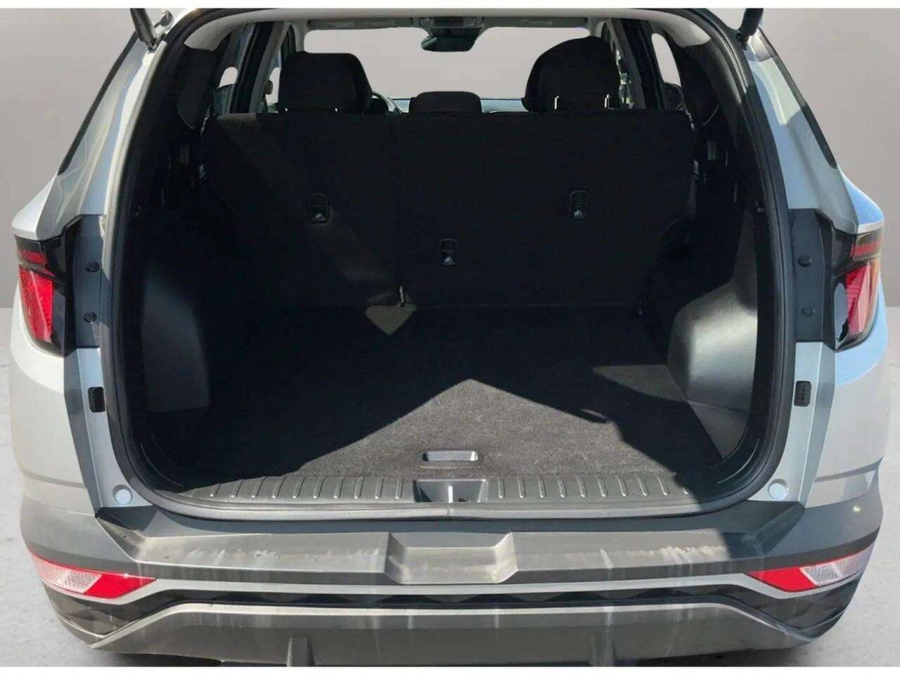 2024 Hyundai Tucson SEL AWD 4dr SUV Chesterfield MI
