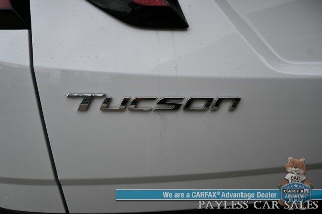 2024 Hyundai Tucson SEL / AWD / Auto Start / Power & Heated Cloth Seats / Adaptive Cruise Control / Lane Depart & Blind Spot Alert / Apple CarPlay & Android Auto / Back Up Camera / Keyless Entry & Start / 29 MPG / 1-Owner Anchorage AK