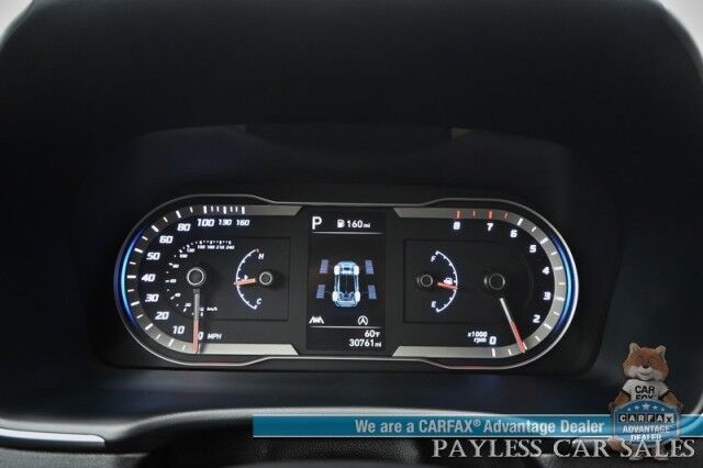 2024 Hyundai Tucson SEL / AWD / Auto Start / Power & Heated Cloth Seats / Adaptive Cruise Control / Lane Depart & Blind Spot Alert / Apple CarPlay & Android Auto / Back Up Camera / Keyless Entry & Start / 29 MPG / 1-Owner Anchorage AK