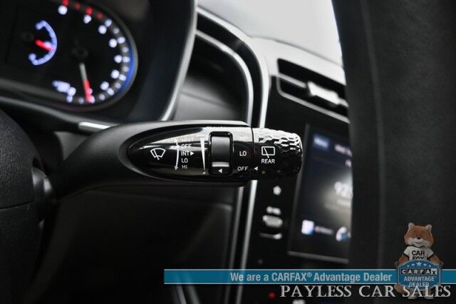 2024 Hyundai Tucson SEL / AWD / Auto Start / Power & Heated Cloth Seats / Adaptive Cruise Control / Lane Depart & Blind Spot Alert / Apple CarPlay & Android Auto / Back Up Camera / Keyless Entry & Start / 29 MPG / 1-Owner Anchorage AK