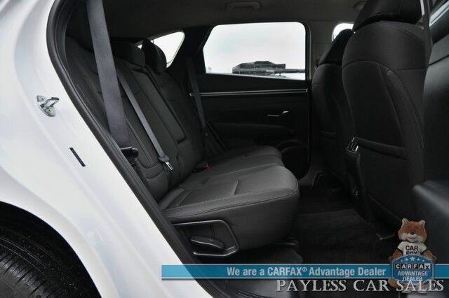 2024 Hyundai Tucson SEL / AWD / Auto Start / Power & Heated Cloth Seats / Adaptive Cruise Control / Lane Depart & Blind Spot Alert / Apple CarPlay & Android Auto / Back Up Camera / Keyless Entry & Start / 29 MPG / 1-Owner Anchorage AK