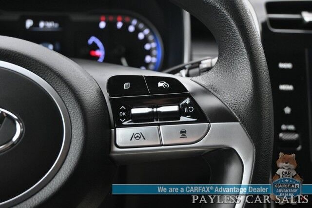 2024 Hyundai Tucson SEL / AWD / Auto Start / Power & Heated Cloth Seats / Adaptive Cruise Control / Lane Depart & Blind Spot Alert / Apple CarPlay & Android Auto / Back Up Camera / Keyless Entry & Start / 29 MPG / 1-Owner Anchorage AK
