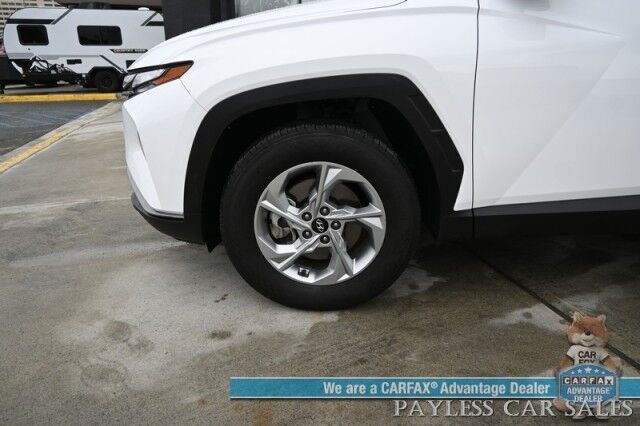 2024 Hyundai Tucson SEL / AWD / Auto Start / Power & Heated Cloth Seats / Adaptive Cruise Control / Lane Depart & Blind Spot Alert / Apple CarPlay & Android Auto / Back Up Camera / Keyless Entry & Start / 29 MPG / 1-Owner Anchorage AK