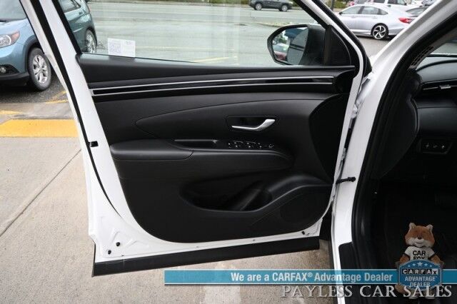 2024 Hyundai Tucson SEL / AWD / Auto Start / Power & Heated Cloth Seats / Adaptive Cruise Control / Lane Depart & Blind Spot Alert / Apple CarPlay & Android Auto / Back Up Camera / Keyless Entry & Start / 29 MPG / 1-Owner Anchorage AK
