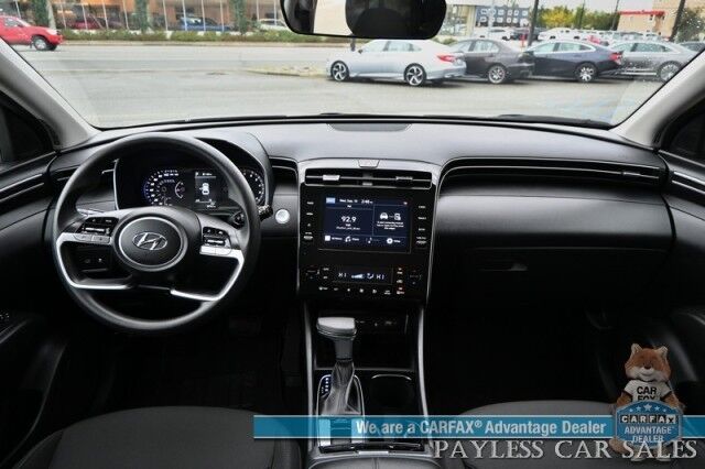2024 Hyundai Tucson SEL / AWD / Auto Start / Power & Heated Cloth Seats / Adaptive Cruise Control / Lane Depart & Blind Spot Alert / Apple CarPlay & Android Auto / Back Up Camera / Keyless Entry & Start / 29 MPG / 1-Owner Anchorage AK