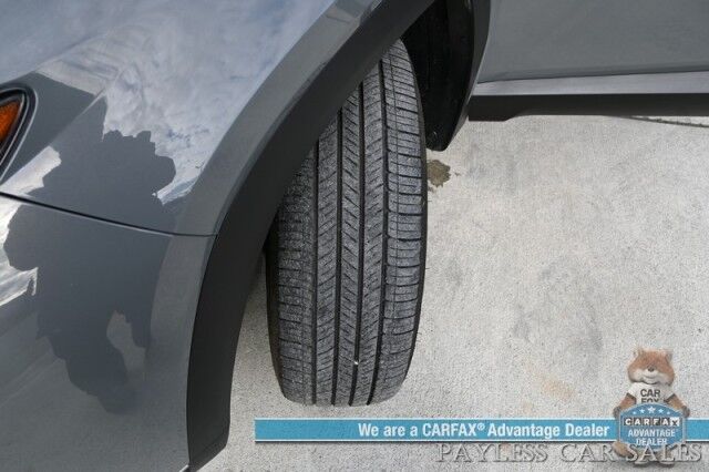 2024 Hyundai Tucson SEL / AWD / Auto Start / Power & Heated Cloth Seats / Adaptive Cruise Control / Lane Departure & Blind Spot Alert / Apple CarPlay & Android Auto / USB Input / Back Up Camera / 29 MPG / 1-Owner Anchorage AK