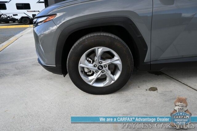 2024 Hyundai Tucson SEL / AWD / Auto Start / Power & Heated Cloth Seats / Adaptive Cruise Control / Lane Departure & Blind Spot Alert / Apple CarPlay & Android Auto / USB Input / Back Up Camera / 29 MPG / 1-Owner Anchorage AK
