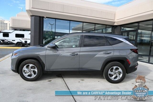 2024 Hyundai Tucson SEL / AWD / Auto Start / Power & Heated Cloth Seats / Adaptive Cruise Control / Lane Departure & Blind Spot Alert / Apple CarPlay & Android Auto / USB Input / Back Up Camera / 29 MPG / 1-Owner Anchorage AK