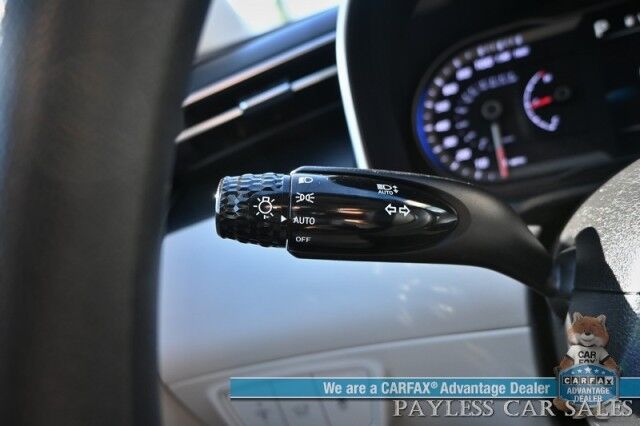 2024 Hyundai Tucson SEL / AWD / Auto Start / Power & Heated Cloth Seats / Lane Departure & Blind Spot / Adaptive Cruise Control / Apple CarPlay & Android Auto / Back Up Cam / Keyless Entry & Start / Aluminum Wheels / 1-Owner Anchorage AK