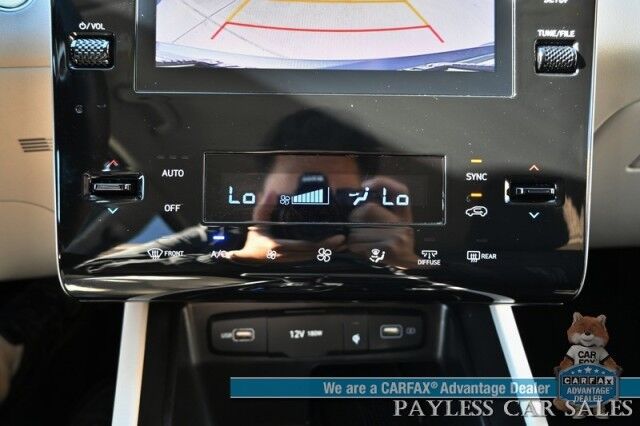 2024 Hyundai Tucson SEL / AWD / Auto Start / Power & Heated Cloth Seats / Lane Departure & Blind Spot / Adaptive Cruise Control / Apple CarPlay & Android Auto / Back Up Cam / Keyless Entry & Start / Aluminum Wheels / 1-Owner Anchorage AK