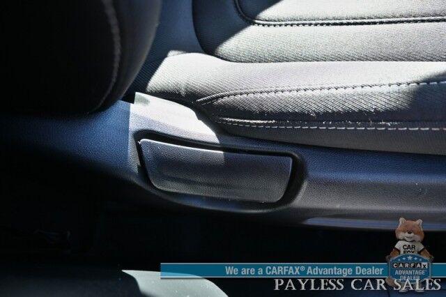 2024 Hyundai Tucson SEL / AWD / Auto Start / Power & Heated Cloth Seats / Lane Departure & Blind Spot / Adaptive Cruise Control / Apple CarPlay & Android Auto / Back Up Cam / Keyless Entry & Start / Aluminum Wheels / 1-Owner Anchorage AK