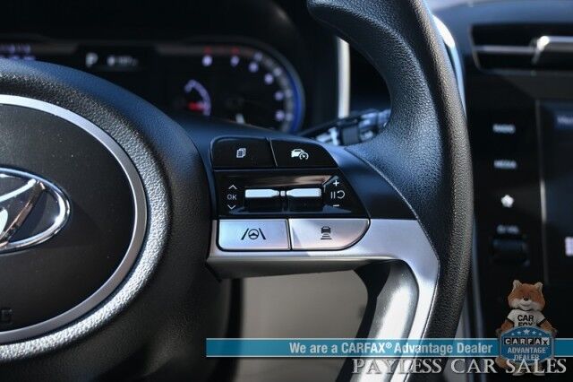 2024 Hyundai Tucson SEL / AWD / Auto Start / Power & Heated Cloth Seats / Lane Departure & Blind Spot / Adaptive Cruise Control / Apple CarPlay & Android Auto / Back Up Cam / Keyless Entry & Start / Aluminum Wheels / 1-Owner Anchorage AK