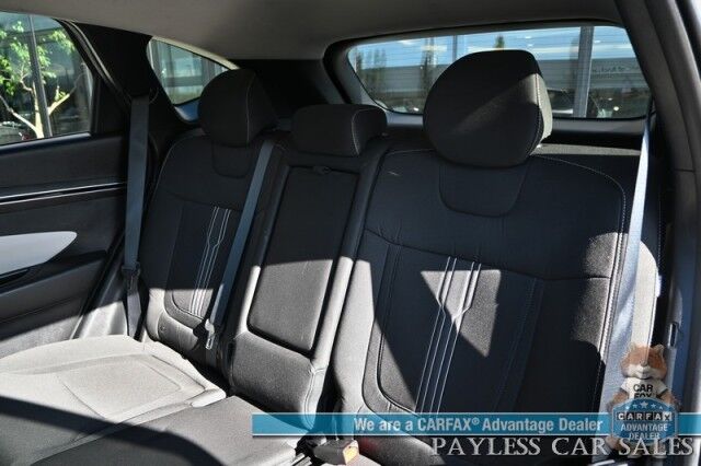2024 Hyundai Tucson SEL / AWD / Auto Start / Power & Heated Cloth Seats / Lane Departure & Blind Spot / Adaptive Cruise Control / Apple CarPlay & Android Auto / Back Up Cam / Keyless Entry & Start / Aluminum Wheels / 1-Owner Anchorage AK