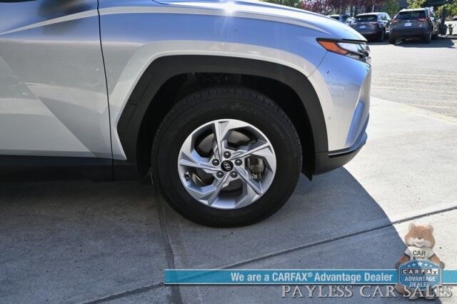 2024 Hyundai Tucson SEL / AWD / Auto Start / Power & Heated Cloth Seats / Lane Departure & Blind Spot / Adaptive Cruise Control / Apple CarPlay & Android Auto / Back Up Cam / Keyless Entry & Start / Aluminum Wheels / 1-Owner Anchorage AK