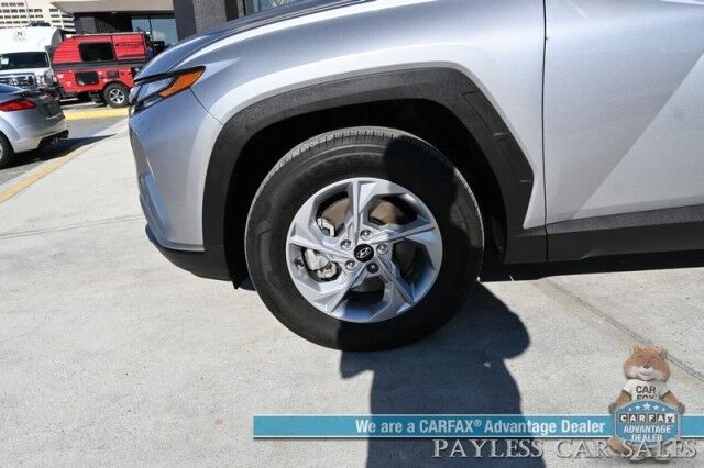 2024 Hyundai Tucson SEL / AWD / Auto Start / Power & Heated Cloth Seats / Lane Departure & Blind Spot / Adaptive Cruise Control / Apple CarPlay & Android Auto / Back Up Cam / Keyless Entry & Start / Aluminum Wheels / 1-Owner Anchorage AK