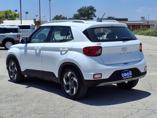 2024 Hyundai Venue Limited  TX