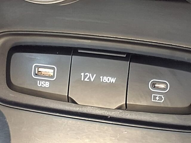 2024 Hyundai Venue Limited  TX