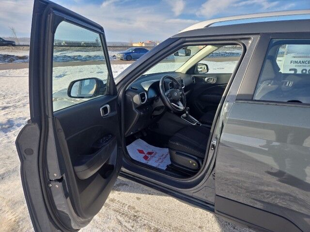 2024 Hyundai Venue Preferred Whitecourt AB