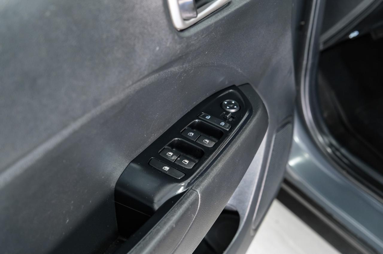 2024 Hyundai Venue SEL BLIND SPOT ASSIST LANE KEEP ASSIST FORWARD COLLISION ALERT S Carrollton TX