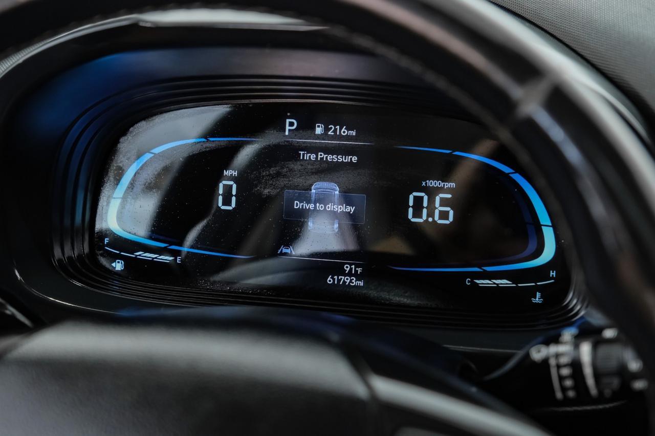 2024 Hyundai Venue SEL BLIND SPOT ASSIST LANE KEEP ASSIST FORWARD COLLISION ALERT S Carrollton TX